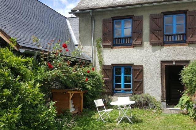 Joli Gite En Ariege Avec Vue Buzan Exterior foto
